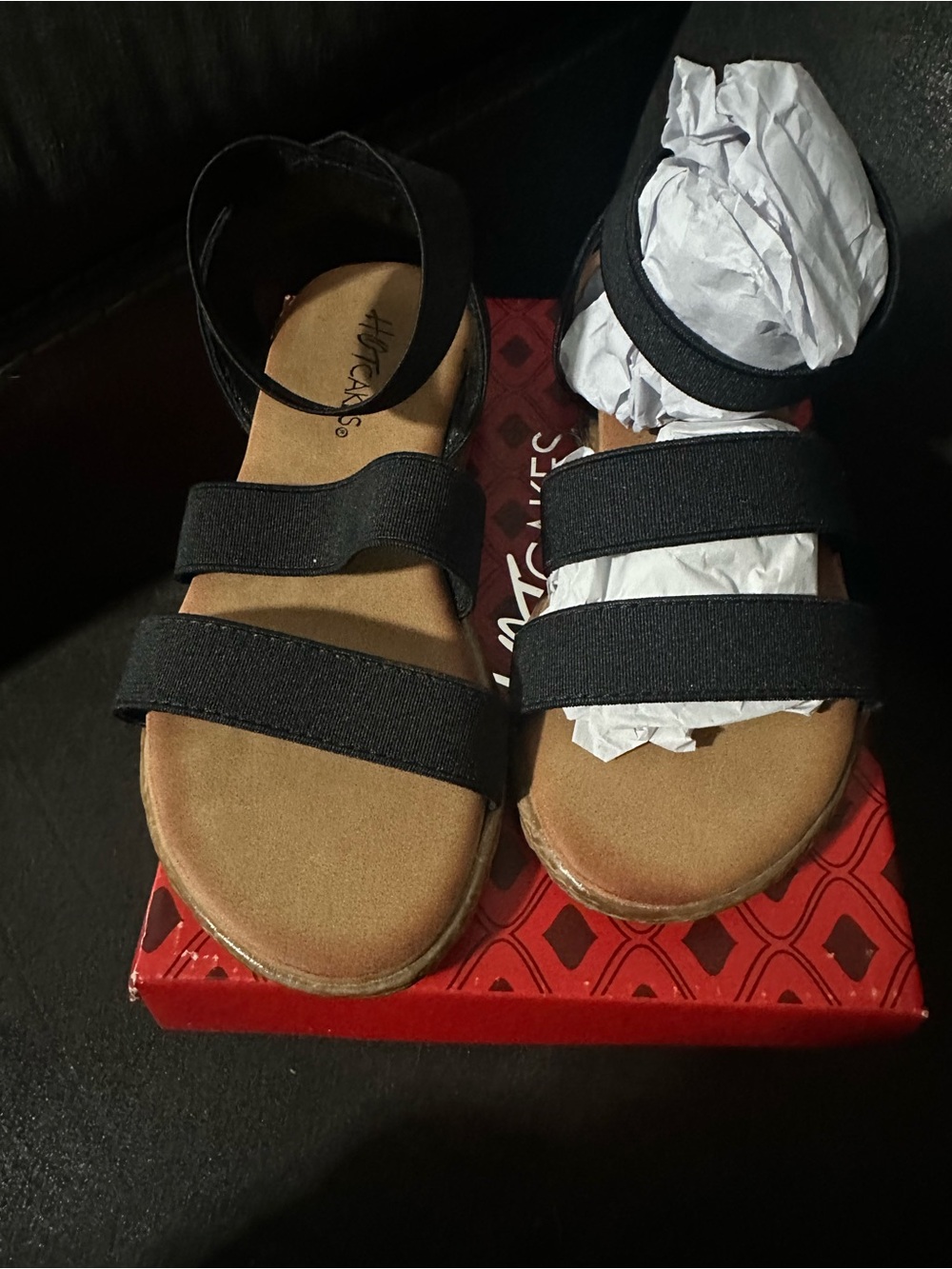 Hot Cakes Black Elastic Strap Girls Sandals